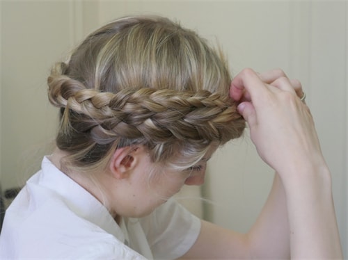 Wrapping Braids around Your Head